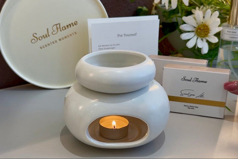 Memoria Duftlampe Set mit brennender Kerze und Wachs Melts – elegantes Geschenk von Soul Flame